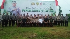 Kapolres Langkat zoom Meeting Penanaman Pohon Serentak Di SPN Hinai Polda Sumut