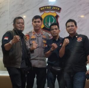 Audensi Tim MEDIAINVESTIGASIMABES.CO.ID Ke Kapolsek Setia Budi Jakarta Selatan
