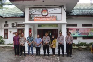Kapolres Langkat Melaksanakan Pengecekan Lokasi kesiapan Pelaksanaan Sispamkota Dalam Rangka Pemilu Serentak Tahun 2024