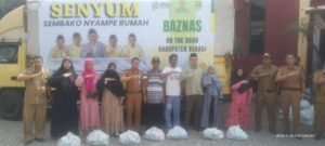 BAZNAS Kab, Bekasi Bagi-bagi Sembako Di Kecamatan Cikarang Barat