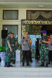 Apel Siaga Dalam Persiapan Pengamanan Kedatangan Presiden Republik Indonesia Joko Widodo