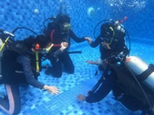 LATIHAN SELAM DASAR TNI AL, TANAMKAN RASA CINTA BAHARI PADA GENERASI MUDA