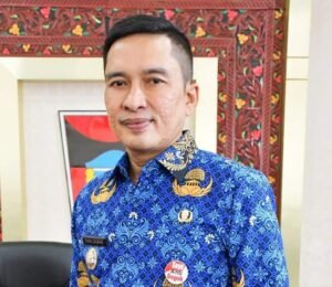 Wawako Ekos Albar: Seluruh Siswa SMP Akan Bersihkan Pantai Padang