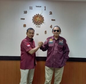 Usai Terima Kunker Ketua Presidium FPII Kantor Imigrasi Jakarta Pusat Gelar Sosialisasi Peraturan dan Kebijakan Layanan Izin Tinggal WNA