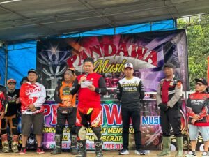 Wakapolres Lampung Barat Buka Acara Gas Amal Pembangunan Masjid Di kecamatan Balik Bukit Pekon Padang Cahya.