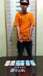 Sedang Menunggu Pembeli AP Di Ciduk Polisi