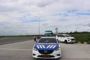 Kapolres Langkat Lepas keberangkatan 2.000 Santri,Dalam Rangka Kegiatan Gebyar Seni Budaya Ke Istana Maimun.