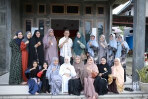 Sekda Nagan Raya Bersama Isteri Tinjau Pemondokan kafilah MTQ ke XXXVI Tingkat Provinsi Aceh Di Simeulue