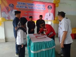 Serah Terima Jabatan kades (peratin) Pekon Tribudi Makmur Kecamatan Kebun Tebu Kabupaten Lampung Barat .