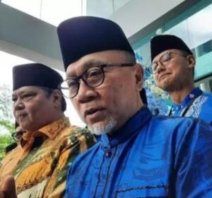 Jacob Ereste :                                                                               Selera Humor Zulkifli Hasan Yang Norak Melukai Hati Umat Islam