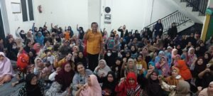 Sosialisasi Dan Silaturahmi Caleg DPR RI Dapil 1, Jakarta Timur Nomor Urut 2,Partai Hanura Irjen Pol Drs,H.Syafrizal Ahiar SH.MM Bersama Warga Masyarakat Jl, Sawo Keluran Baru Kecamatan Pasar Rebo Jakarta Timur