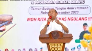 Silaturrahmi Facebook Dan Wathsapp Group Mengangkat Batang Terendam Serta Pagelaran Budaya Melayu Di Taman Budaya Tengku Amir Hamza toh Langkat