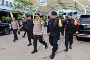 Kapolda Banten Dampingi Dankor Brimob Monitoring Pelaksanaan Operasi Lilin 2023
