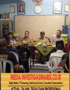 Kapolsek Makasar Jakarta Timur Beserta Jajaran Melaksanakan Cooling Sistem Di Kecamatan Makasar Pos 70 Pinggiran Tol Jagorawi Jakarta Timur.