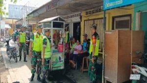 Jelang Pemilu 2024, Anggota Koramil Jajaran Kodim 0808/Blitar Gencarkan Patroli Di Wilayah Masing-Masing