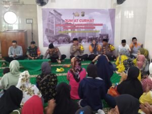 KAPOLRES JAKARTA PUSAT KOMBES POL SUSATYO PURNOMO CONDRO SH S.I.K. M.Si GELAR JUM,AT CURHAT SERAP ASPIRASI WARGA.