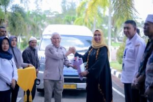 Pj Bupati Nagan Raya Laksanakan  acara Launching  Perdana Operasional Bus Angkutan Beutong Ateuh Banggalang Ujong Fatihah