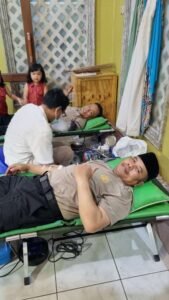 Kapolsek Ciledug Giat Bersama PMI kecamatan Ciledug