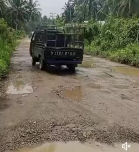 Jalan Propinsi kepulauan Nias Menuju kabupaten Nias Utara Rusak Parah