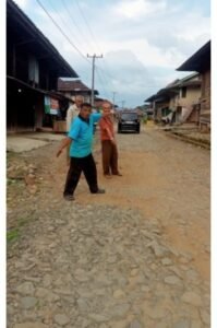 Jalan Pekon Hujung Desa Hujung Kecamatan Belalau Kabupaten Lampung Barat Satu Satunya Jalan Menuju Papahan Hancur Parah