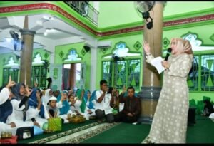 Peringatan Nuzulul Qur’an, Hj Ratna Machmud Ajak Tingkatkan Iman dan Taqwa