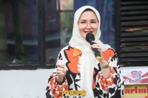 Pengendalian dan Pengurangan Dampak Inflasi, Nanda Indira Buka Pasar Murah Mandiri