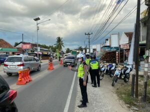 Ribuan Pemudik Lintasi Pringsewu, Lalin Masih Lancar