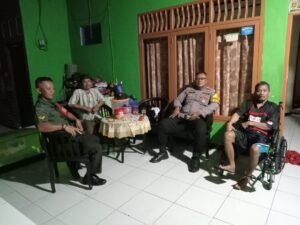 Sinergitas Antara Polsek dan Koramil 04 Ciledug Membantu Warga Yang Menyandang Distabilitas
