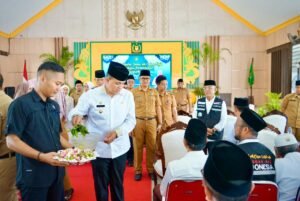 Faisal Hasrimy Tepung Tawari Calon Jama’ah Haji Kabupaten Langkat