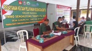 Satgas TMMG Beri Pengobatan Gratis Pada Warga