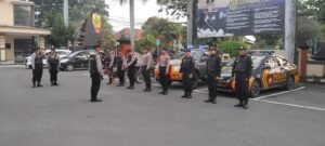 Beri Rasa Aman Sat Samapta Polres Kediri Kota Siagakan puluhan Personil dan Unit K9 Pada Perayaan  Waisak 2568 BE 2024