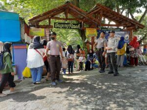 Polsek Plemahan Patroli Tempat Wisata Antisipasi Kriminalitas