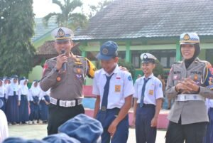 Polres Pringsewu Gelar Edukasi Lalu Lintas di SMPN 3 Gadingrejo, Ciptakan Pelajar Pelopor Keselamatan