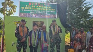 Dansatgas Yonkav 6/Naga Karimata bersama Kuali Merah Putih resmikan Program Manunggal Air di perbatasan RI-RDTL