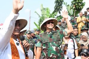 Wakili Petani Indonesia, Mentan RI Ucapkan Terima Kasih Kepada “Bapak Pangan”