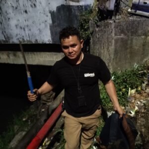 Dua Pengangguran Ditangkap Polsek Tambora Saat Curi Kabel PLN Polsek Tambora Bekuk Pencuri Kabel PLN di Pinggir Sungai Tubagus Angke