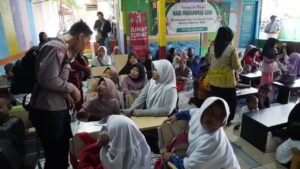 Kompolnas RI Apresiasi Program “Polisi Mengajar” di Polsek Kembangan dalam Visitasi Kompolnas Award 2024