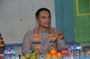 Rembug Bareng di Palmerah: Kapolres Metro Jakarta Barat Ajak Warga Jaga Keamanan Menjelang Pilkada Serentak 2024 Rembug Bareng Warga Palmerah, Kombes Pol M. Syahduddi Ajak Warga Palmerah Bersinergi Jaga Kamtibmas