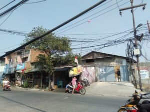 Diduga Ada Pungli, Walikota Jakarta Barat Diminta Tertibkan Bangunan Liar di Kapuk*