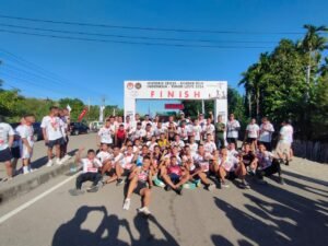 Satgas Yonkav 6/Naga Karimata Ikuti Event Lari Historic Cross Border Run RI-RDTL ATGAS PAMTAS 2024