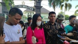 Dugaan Oknum TNI Terlibat pembakaran Wartawan Dan Keluarganya