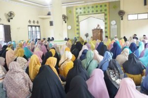 Ketua BKMT Pesibar Hadiri Pengajian Rutin Bulanan Di Tanjung Jati Pesisir Selatan