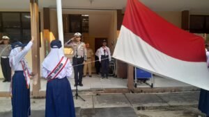 Lewat Program Police Goes to School, Polres Purwakarta Edukasi Pelajar Akan Keselamatan Berlalulintas