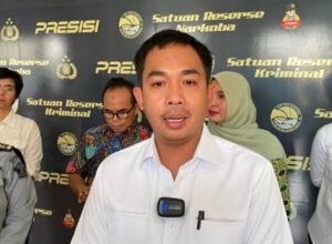 Polisi Gerebek Markas Judi Online di Apartemen Jakbar, 7 Orang Diringkus Polisi Bongkar Praktik Judi Online di Apartemen Grogol Petamburan, 7 Pelaku Diamankan