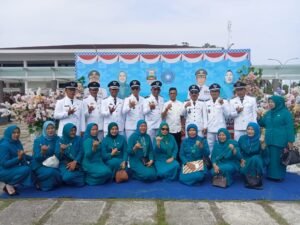 Pengukuhan Dan Perpanjangan Masa Jabatan Peratin Se Kabupaten Pesisir Barat