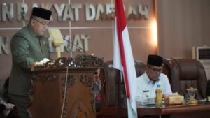 Pj. Bupati Langkat Faisal Hasrimy Hadiri Paripurna Pengesahan Perda Perubahan APBD T.A 2024