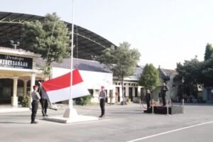 Kapolres Kediri Ikuti Upacara Detik-Detik Proklamasi Kemerdekaan RI ke-79 tahun 2024