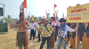 Karnaval HUT RI di Pekon Tritunggalmulyo, Warga Penuh Semangat Dan Gembira