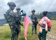 Kepedulian Habema Berbagi Baju Gratis diSambut Gembira Warga Mamba