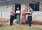 Peduli Sesama, Polres Lampung Tengah dan Jajaran Berikan Bansos Untuk Warga Membutuhkan